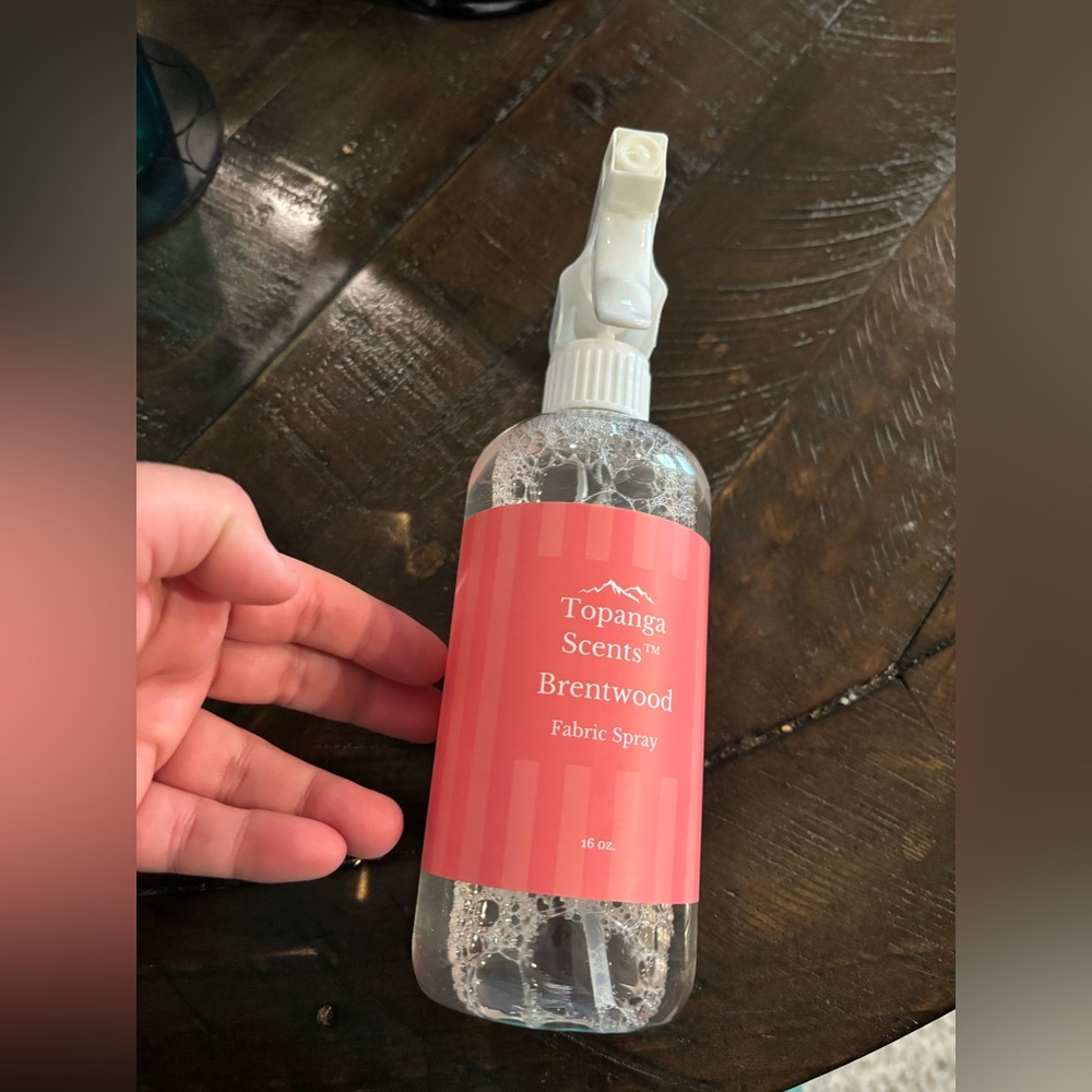 Topanga Brentwood Fabric Spray with Nozzle
